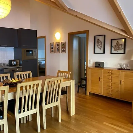 Апартаменты Jana 5 *